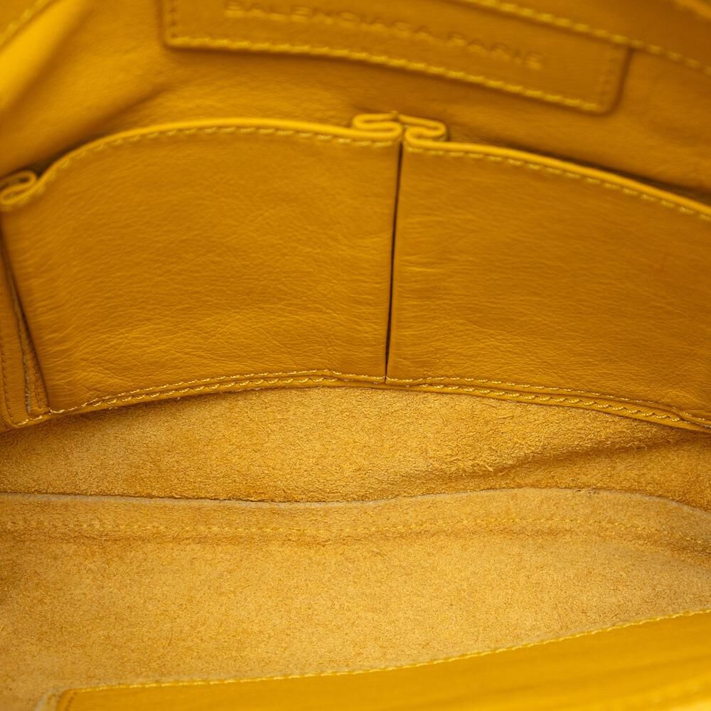 Balenciaga Papier