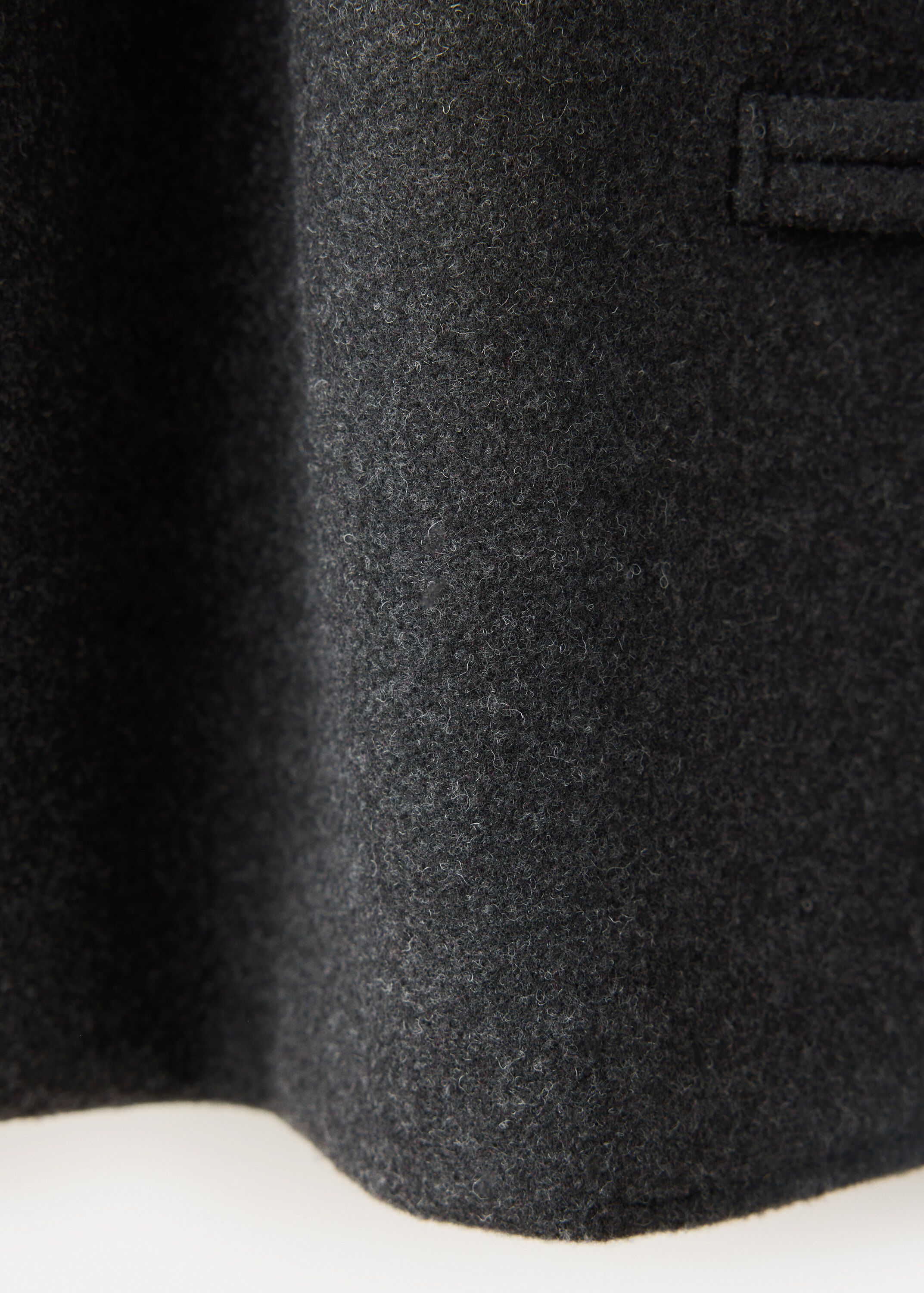 Straight-cut jacket with toggle clo