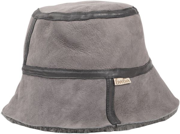 NANGA - DOUBLE FACE SHEARLING HAT W/ LEATHER DETAILS