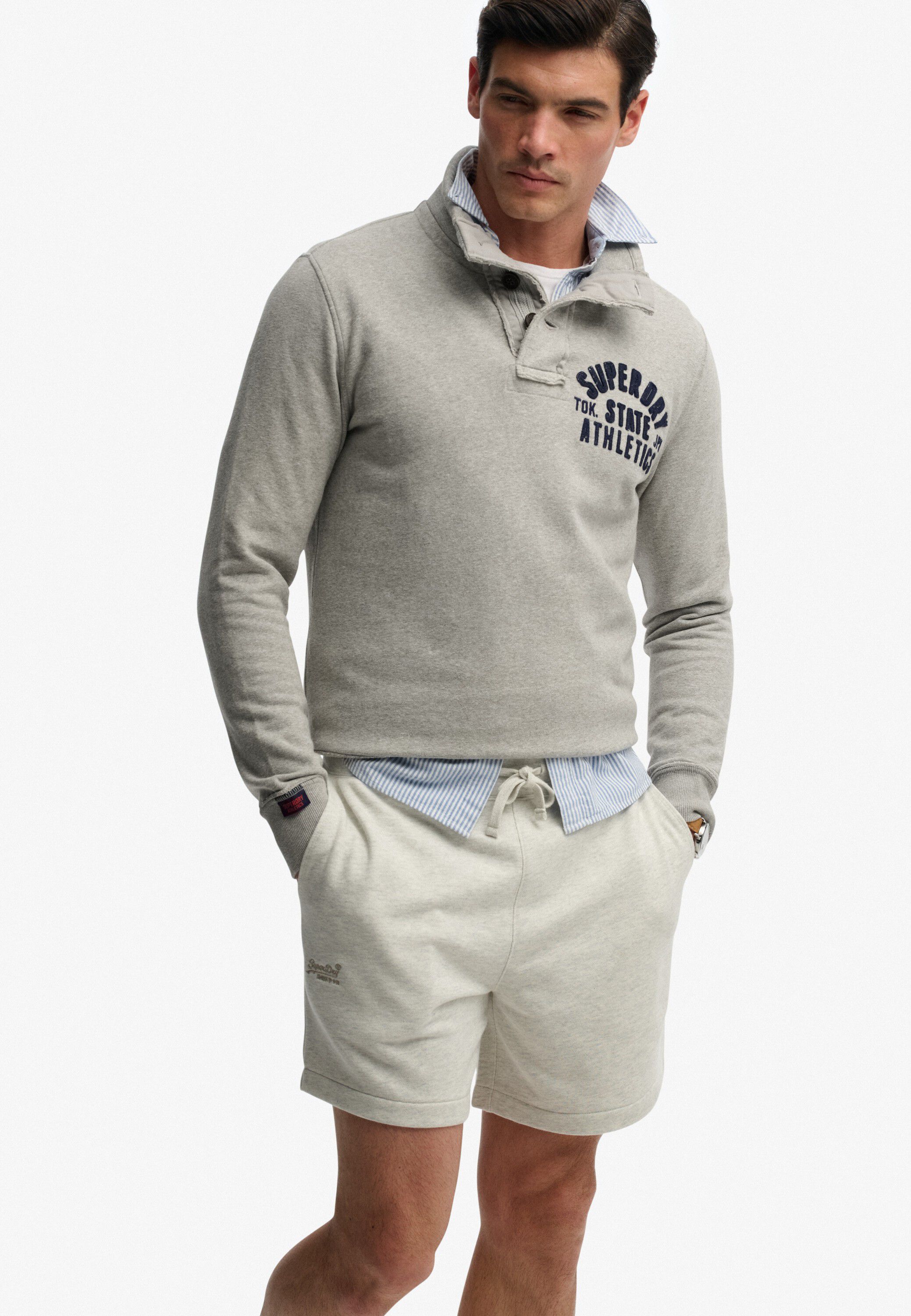 ESSENTIAL LOGO CLASSIC SHORT