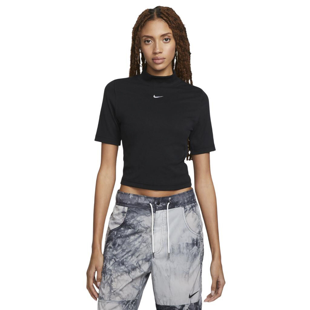 sportswear essentials t-shirt