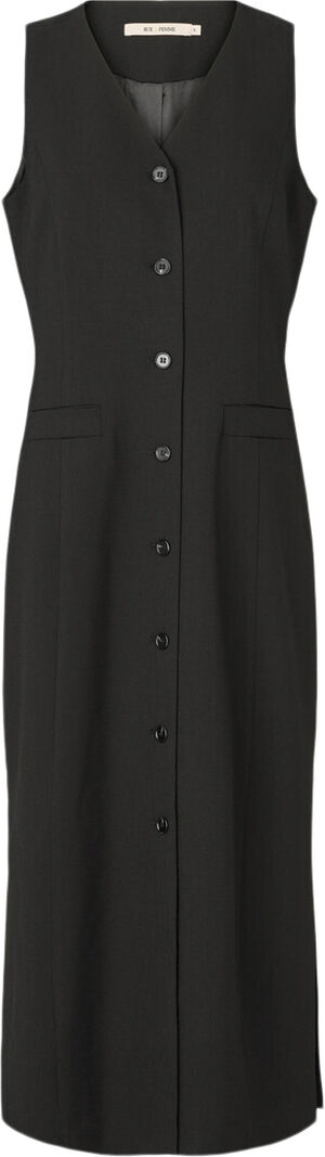 7099 Borghild dress
