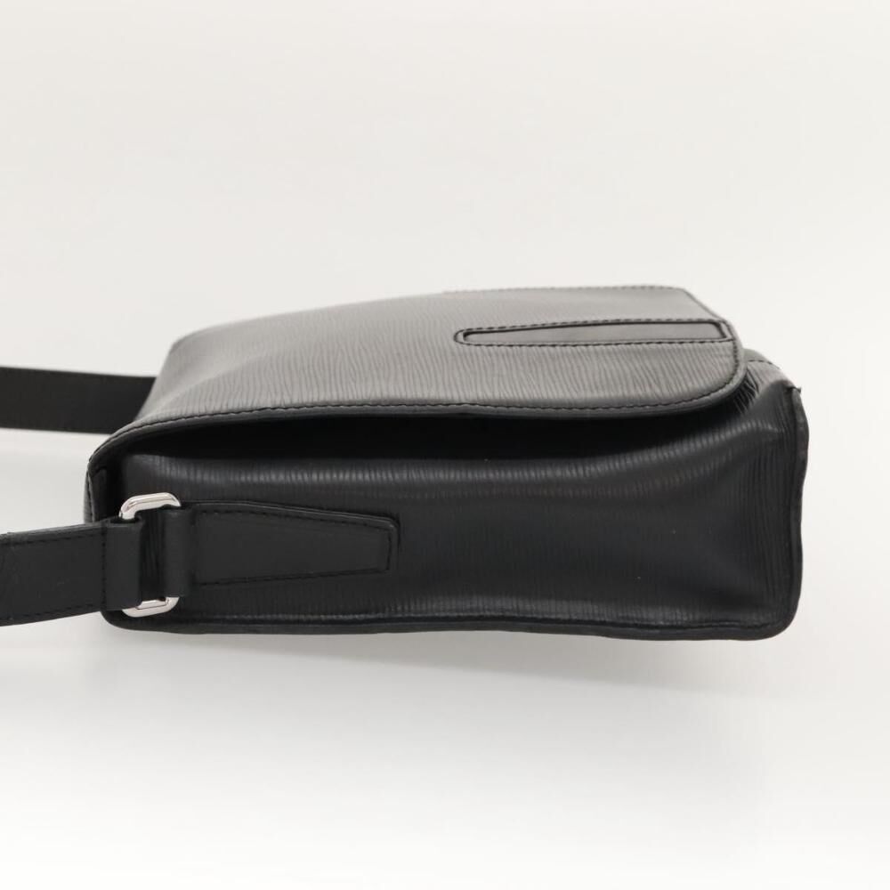 Louis Vuitton Messenger