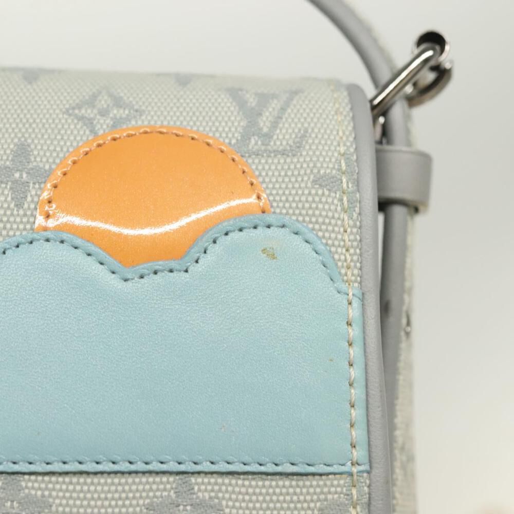 Louis Vuitton Shoulder Bags