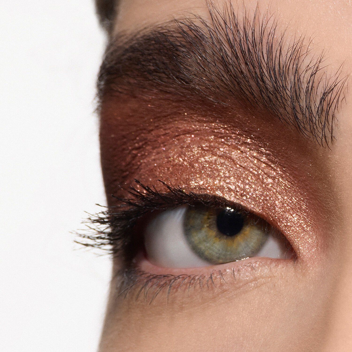 Sparked Liquid Eyeshadow - Flydende glitrende &oslash;jenskygge