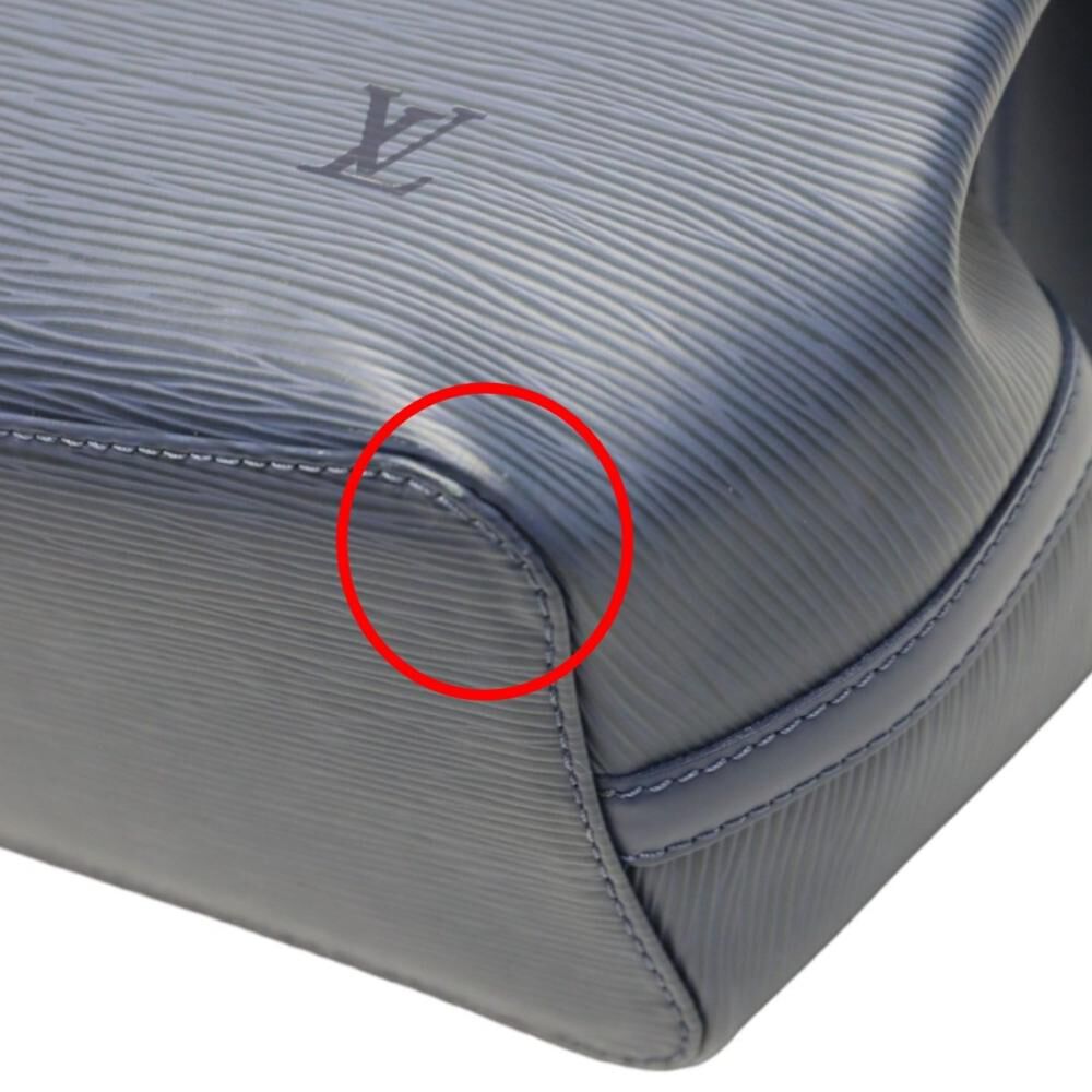 Louis Vuitton Shoulder Bags