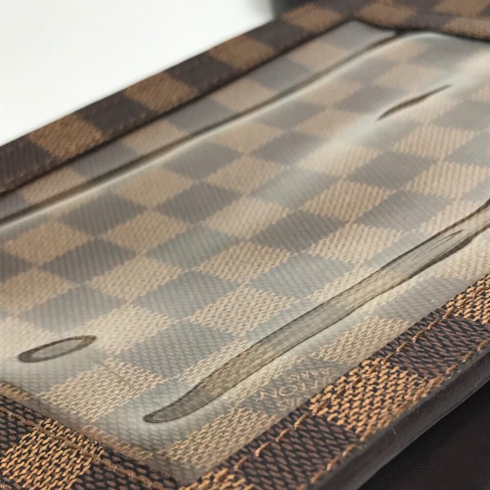 Louis Vuitton Shoulder Bags