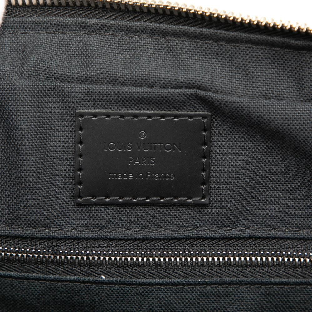 Louis Vuitton Porte Documents Voyage