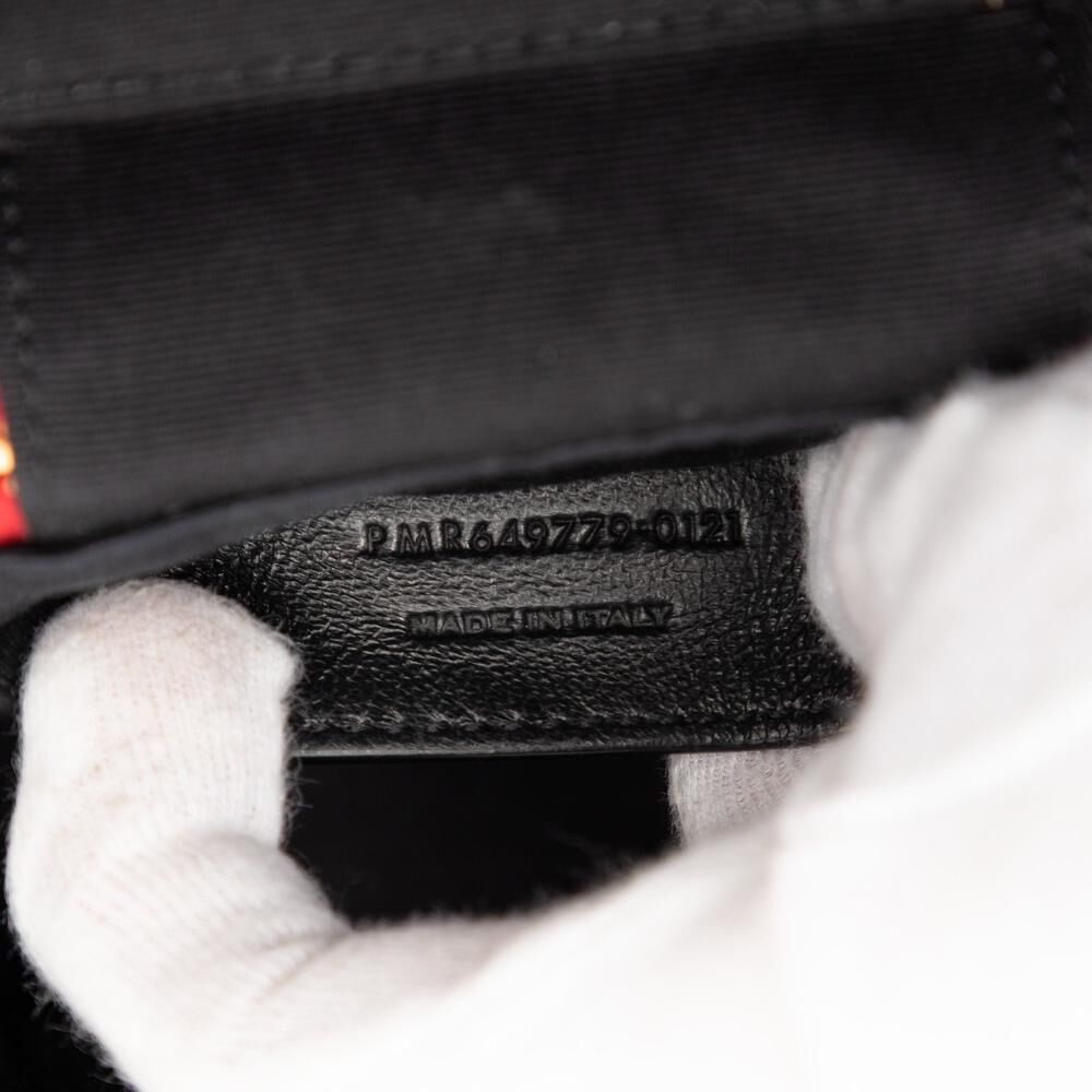 Yves Saint Laurent Shoulder Bag