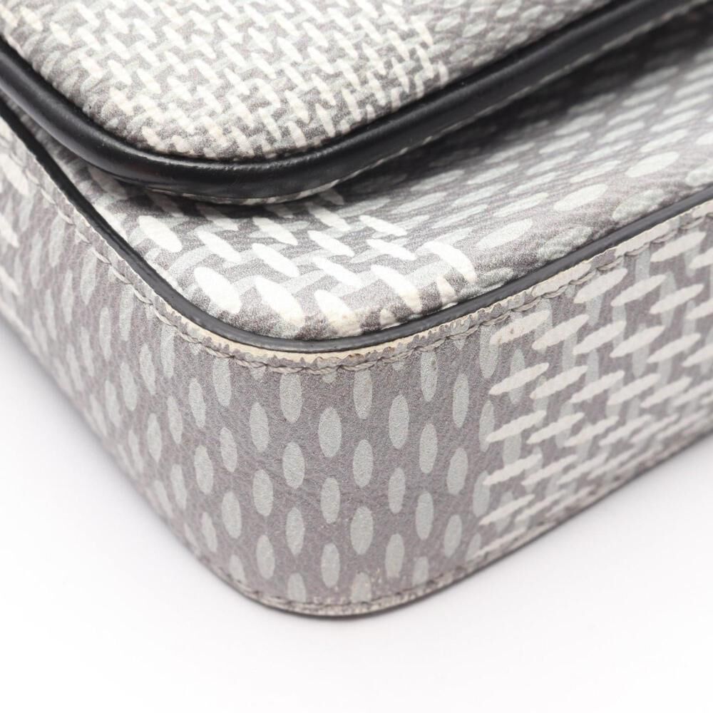 Louis Vuitton Messenger