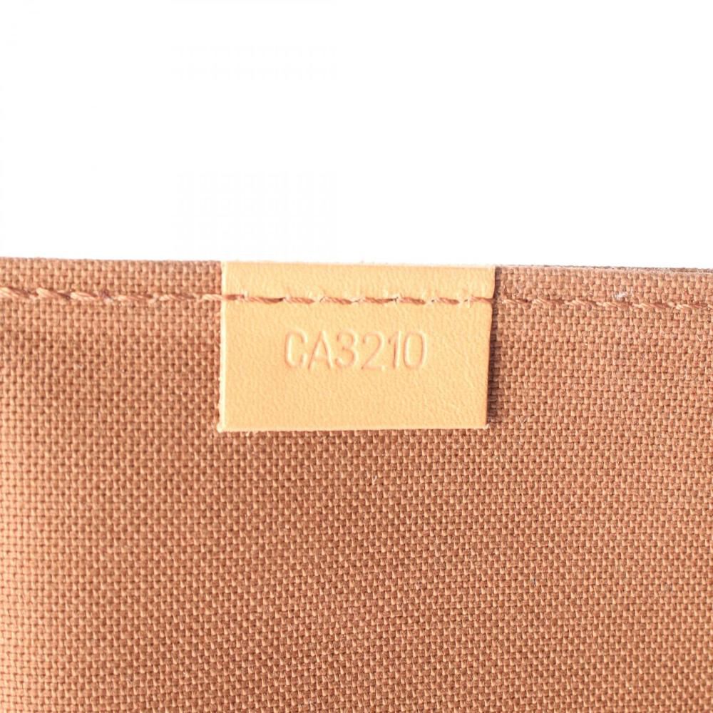 Louis Vuitton Sac Plat