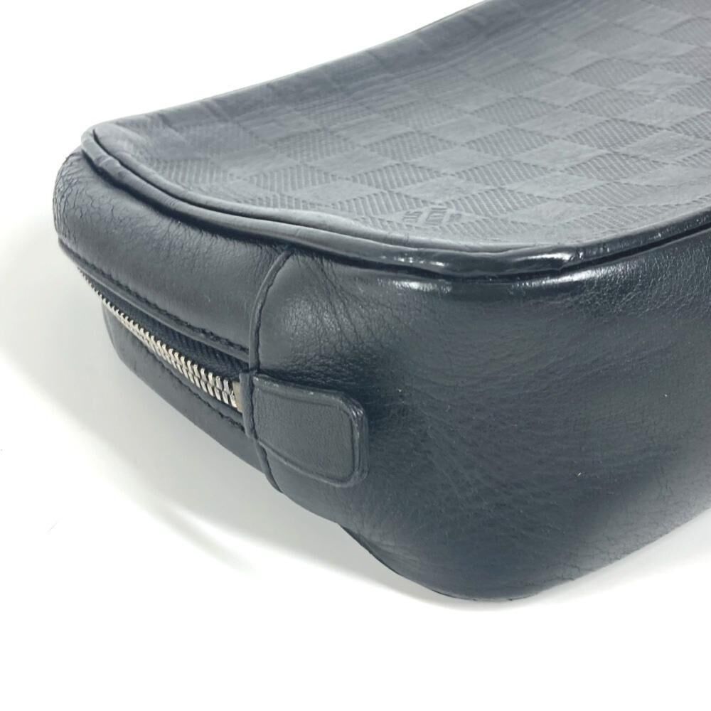 Louis Vuitton Clutch