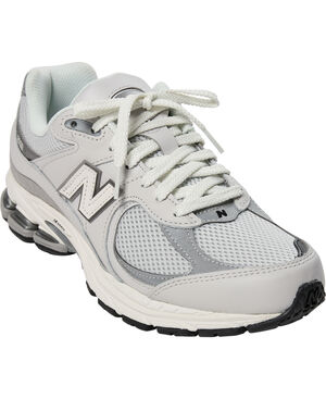 New Balance 2002R