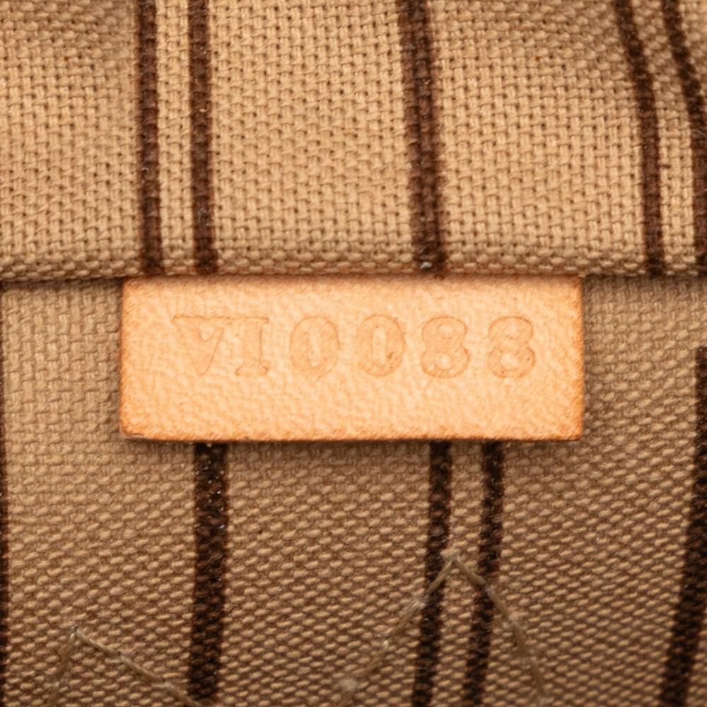 Louis Vuitton Neverfull