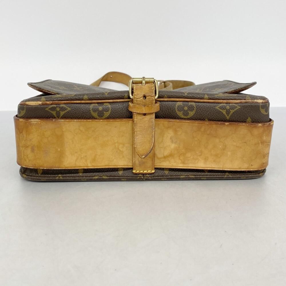Louis Vuitton Shoulder Bags
