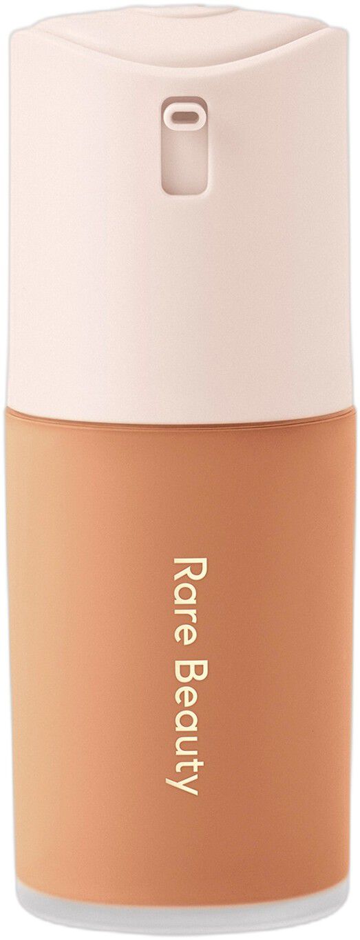 True to Myself - Naturlig mat foundation med lang holdbarhed.