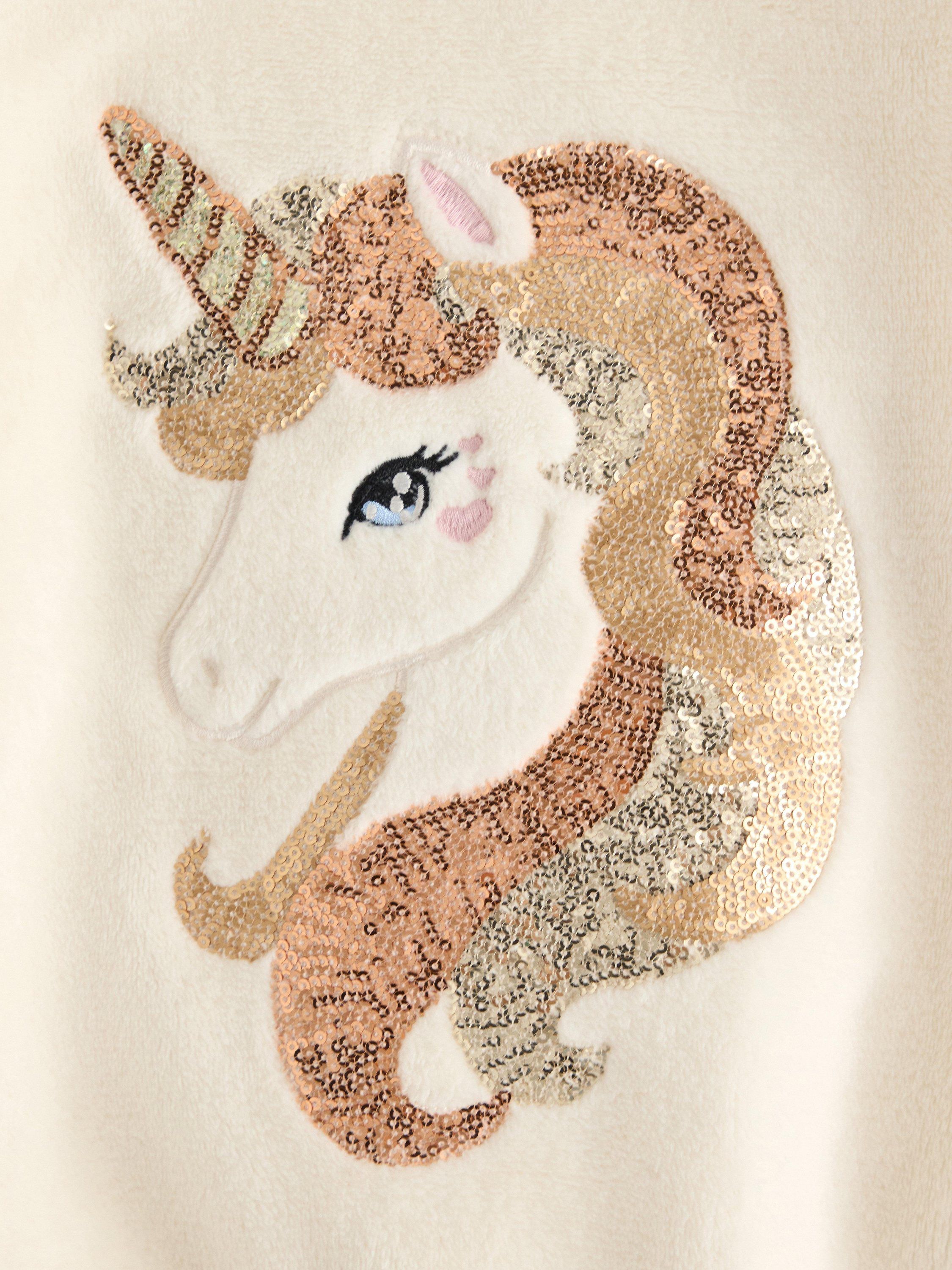 Comfy jumper in soft pile with a cr