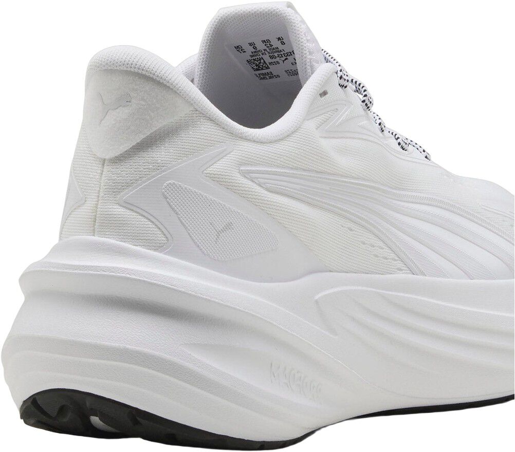 Maxima Pro Sneakers