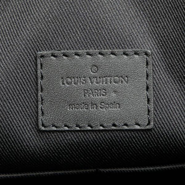 Louis Vuitton Messenger