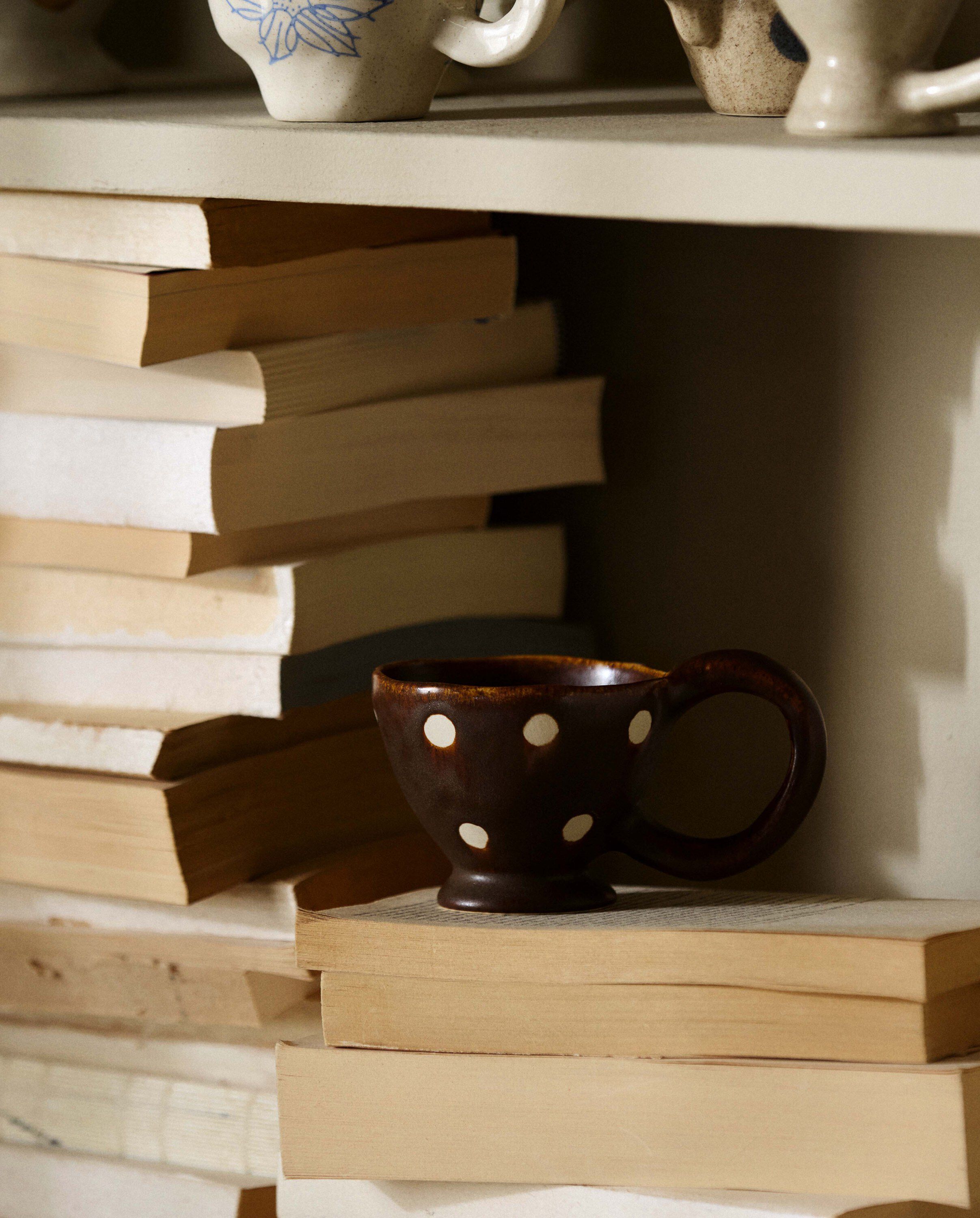 Atelier FORMA - ZINA cup w. handle