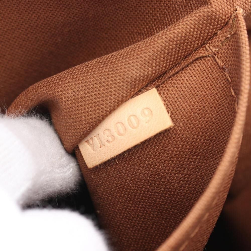 Louis Vuitton Tivoli