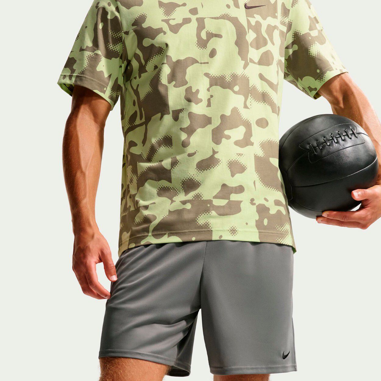 Totality 7 Inch L&oslash;be Shorts