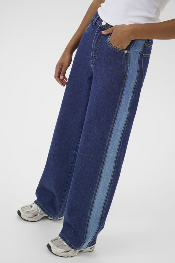 KAsandra High Waist Jeans