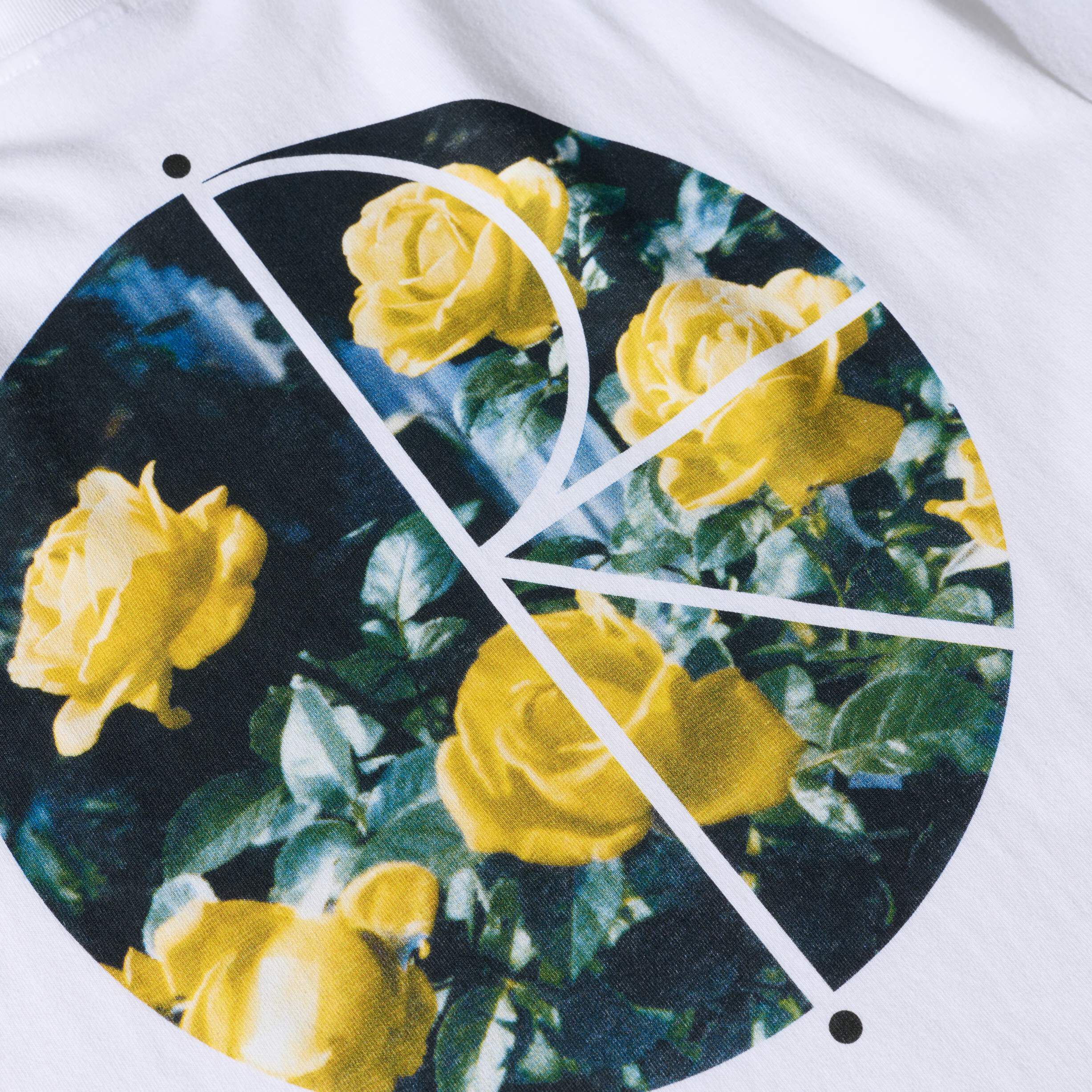 Fill Logo Tee | M&Scaron;rtas Roses
