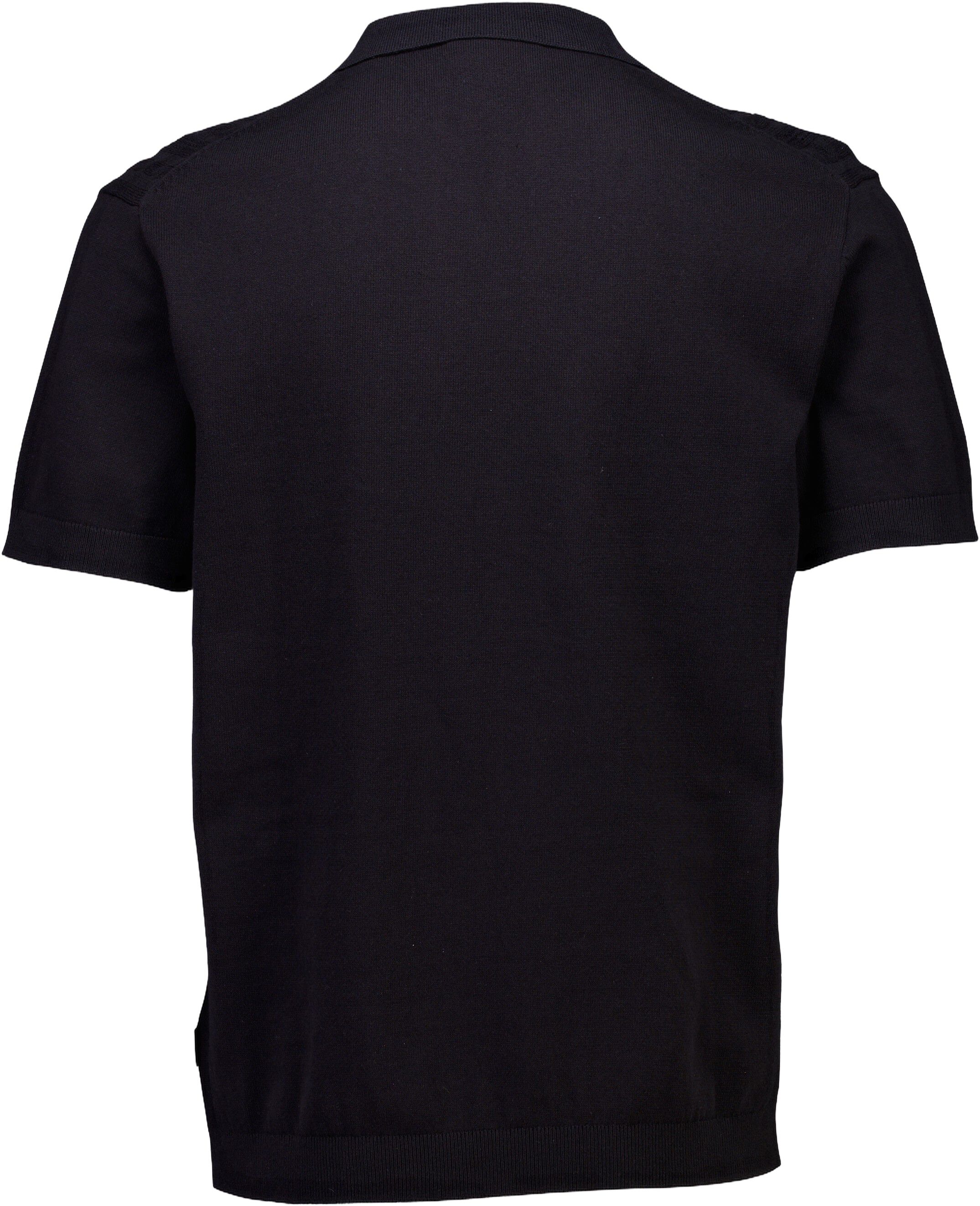 Knitted S/S cable v-neck polo