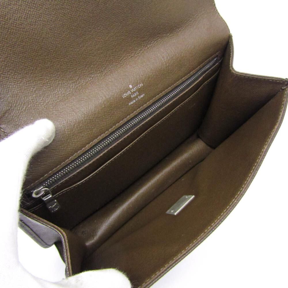 Louis Vuitton Clutch