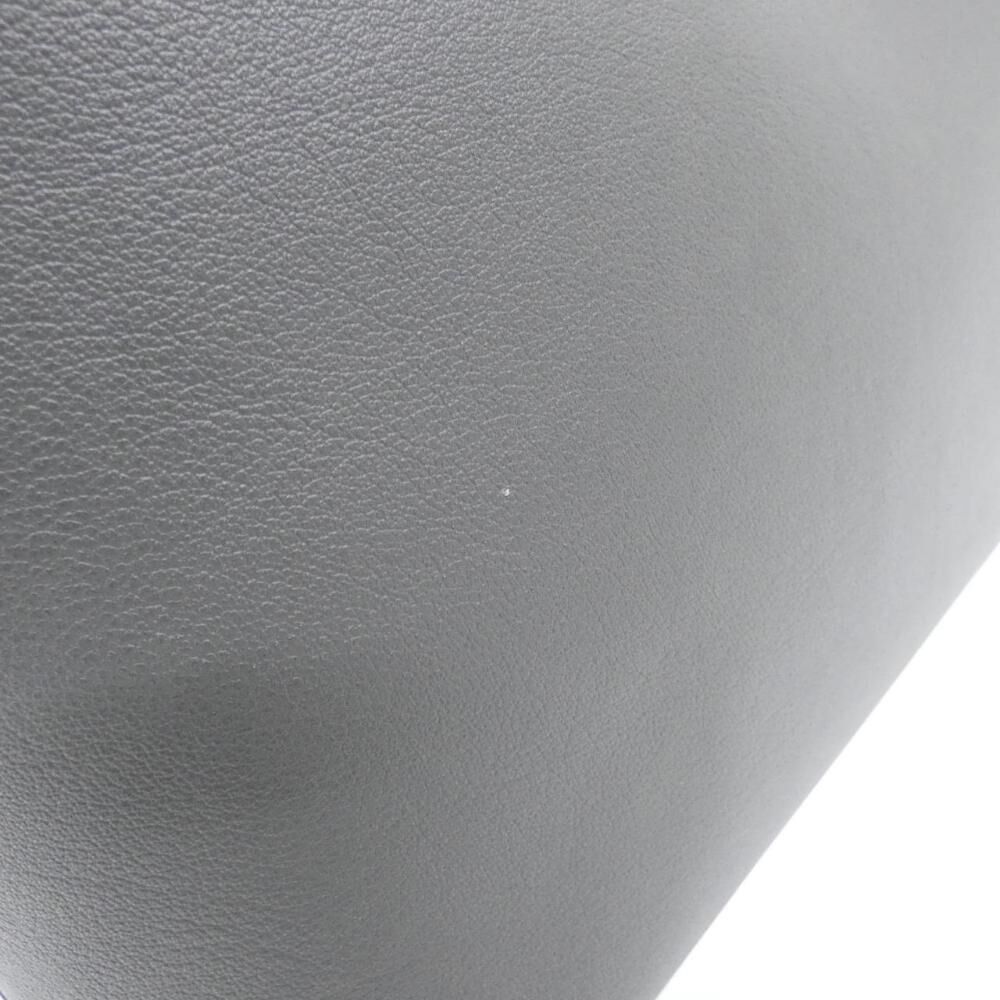 Yves Saint Laurent Tote