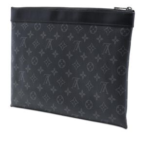 Louis Vuitton Clutch
