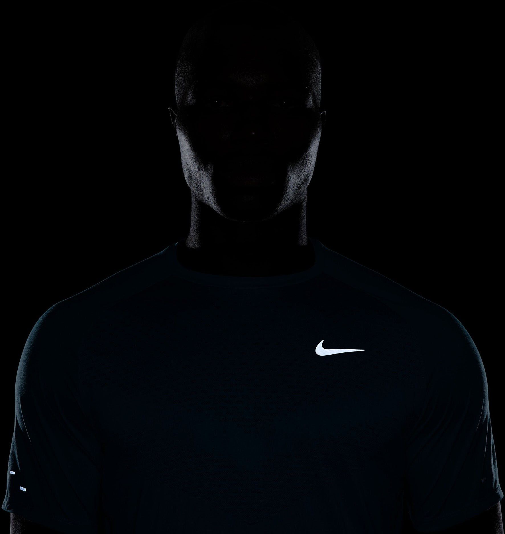 Stride Dri-Fit L&oslash;be T-shirt