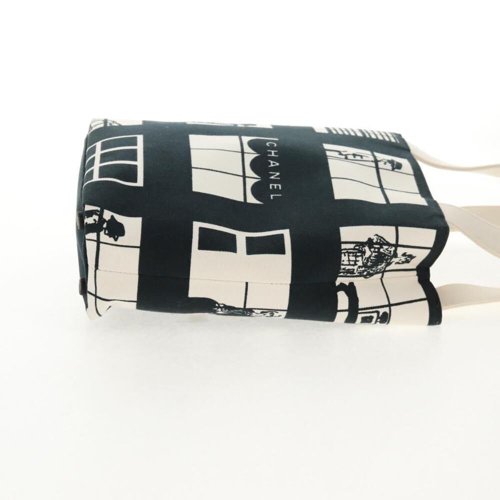 Chanel Tote