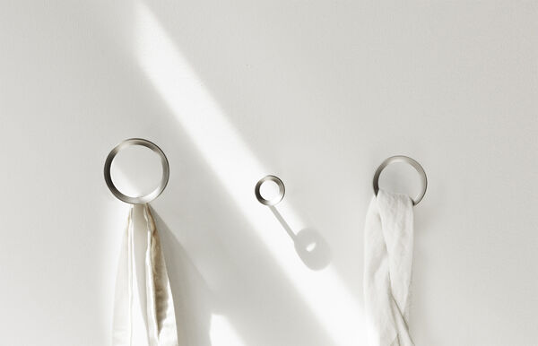 Loop Hook Medium