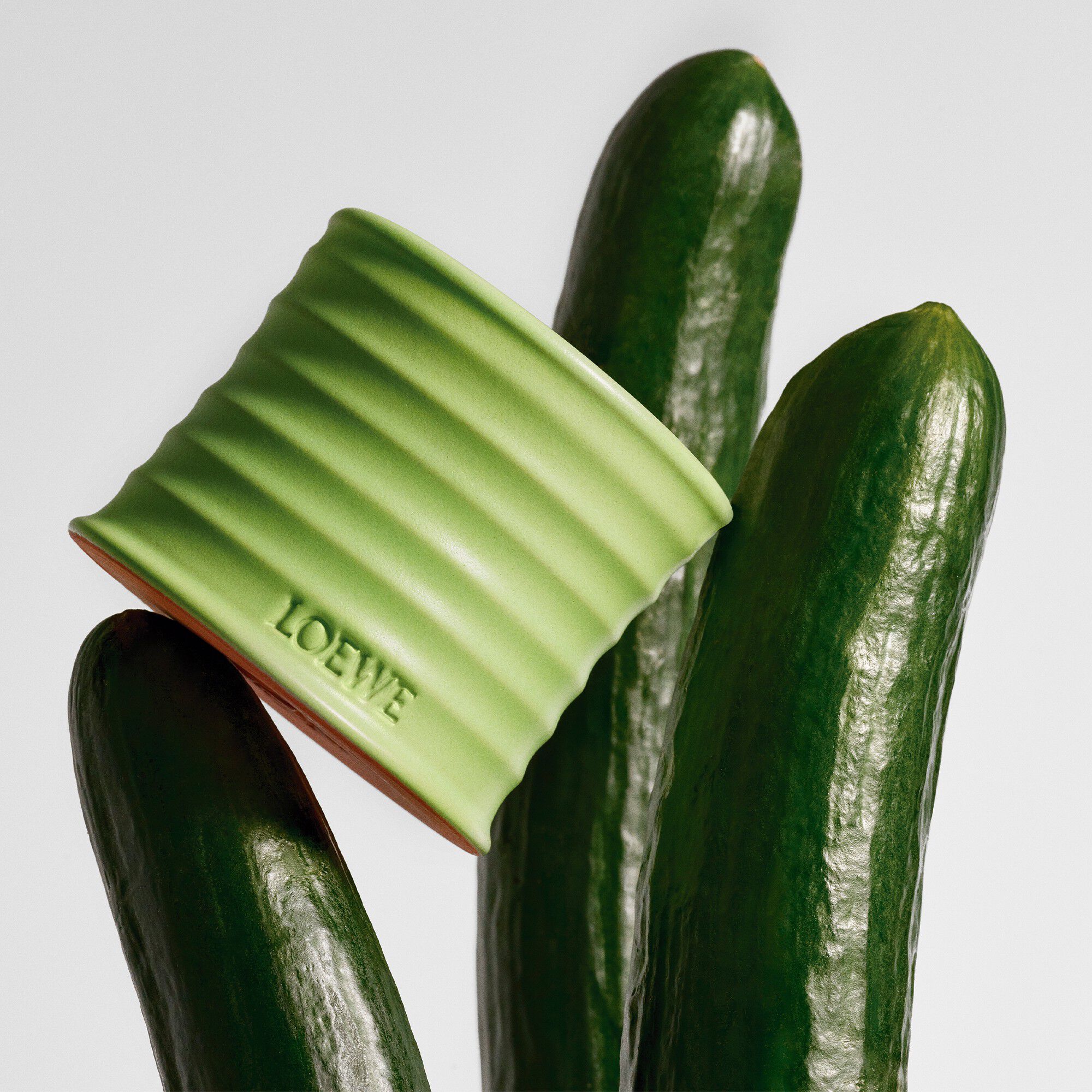 LOEWE Cucumber Candle