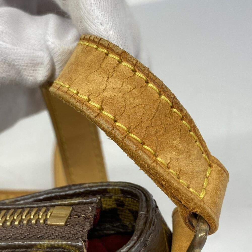 Louis Vuitton Shoulder Bags