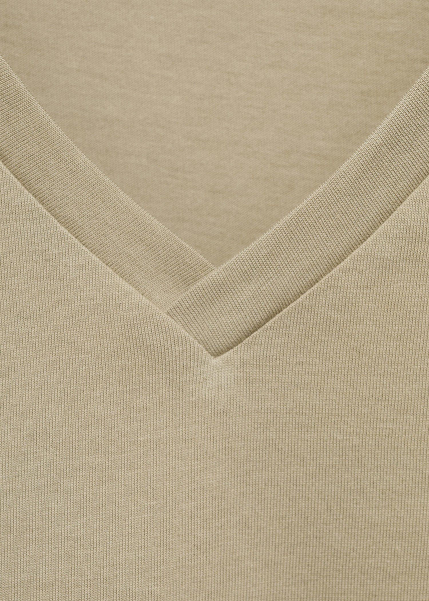 V-neck cotton T-shirt