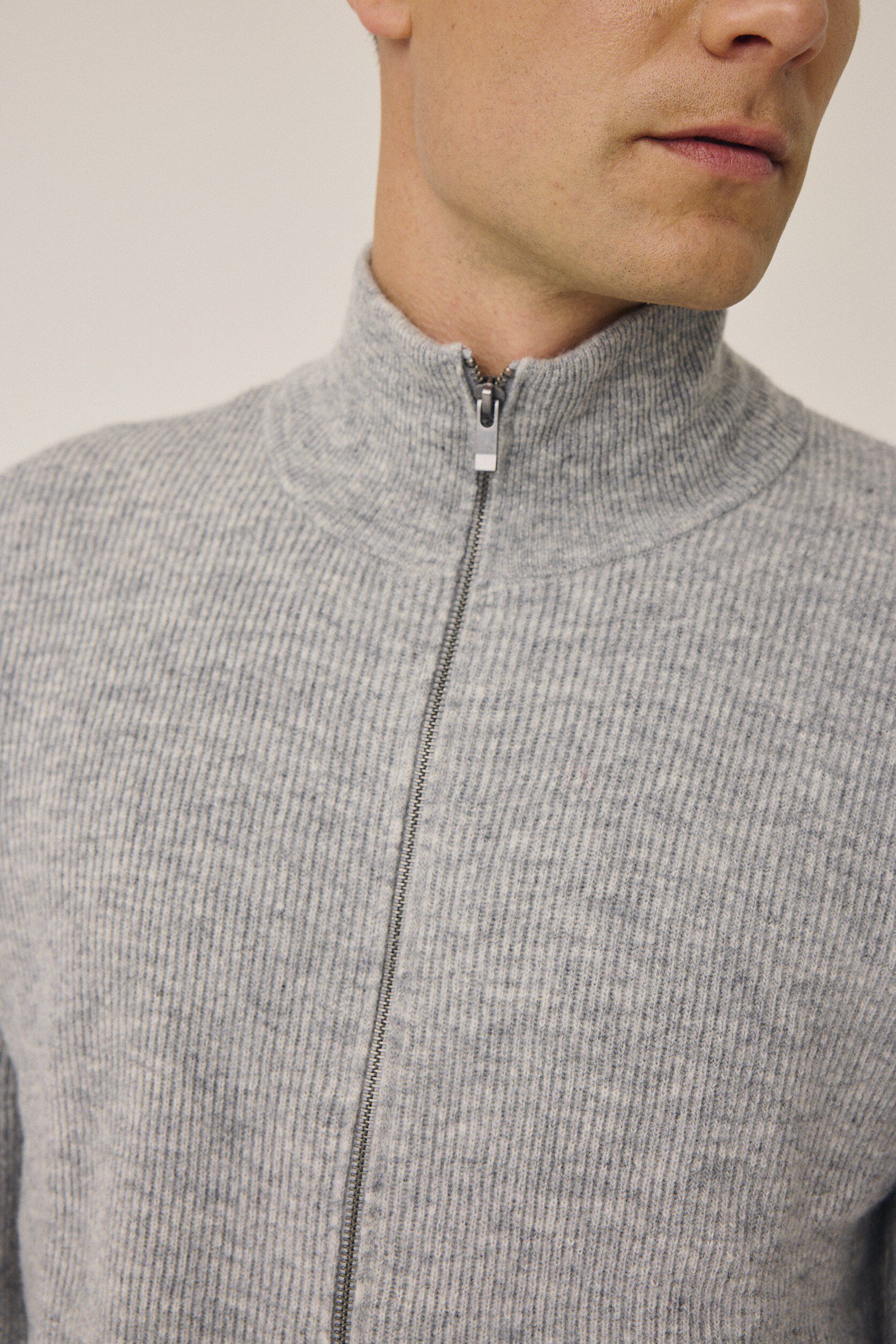 Maryn 4 Cardigan m. lynl&aring;s - 100% lammeuld RWS