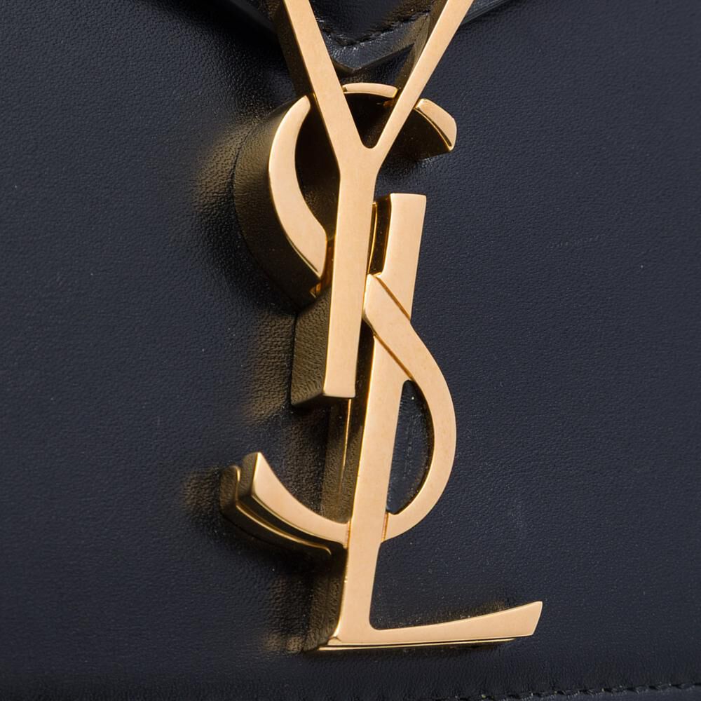 Yves Saint Laurent Shoulder Bag