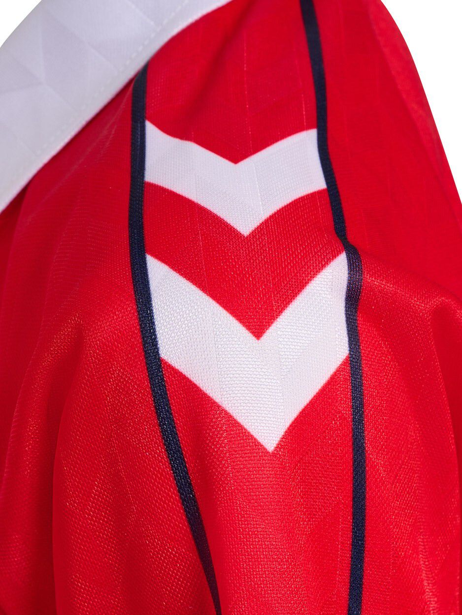 DBU 88 REPLICA HJEMMEBANETR&Oslash;JE