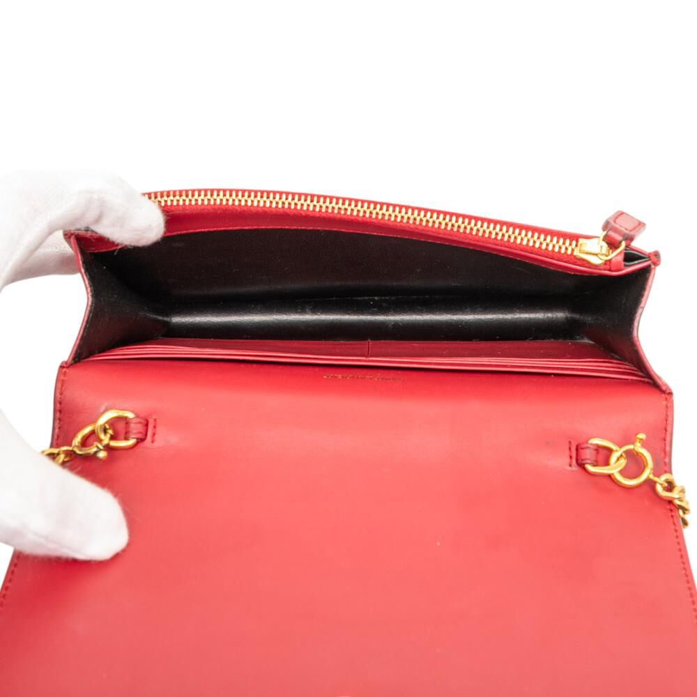 Yves Saint Laurent Wallet On Chain