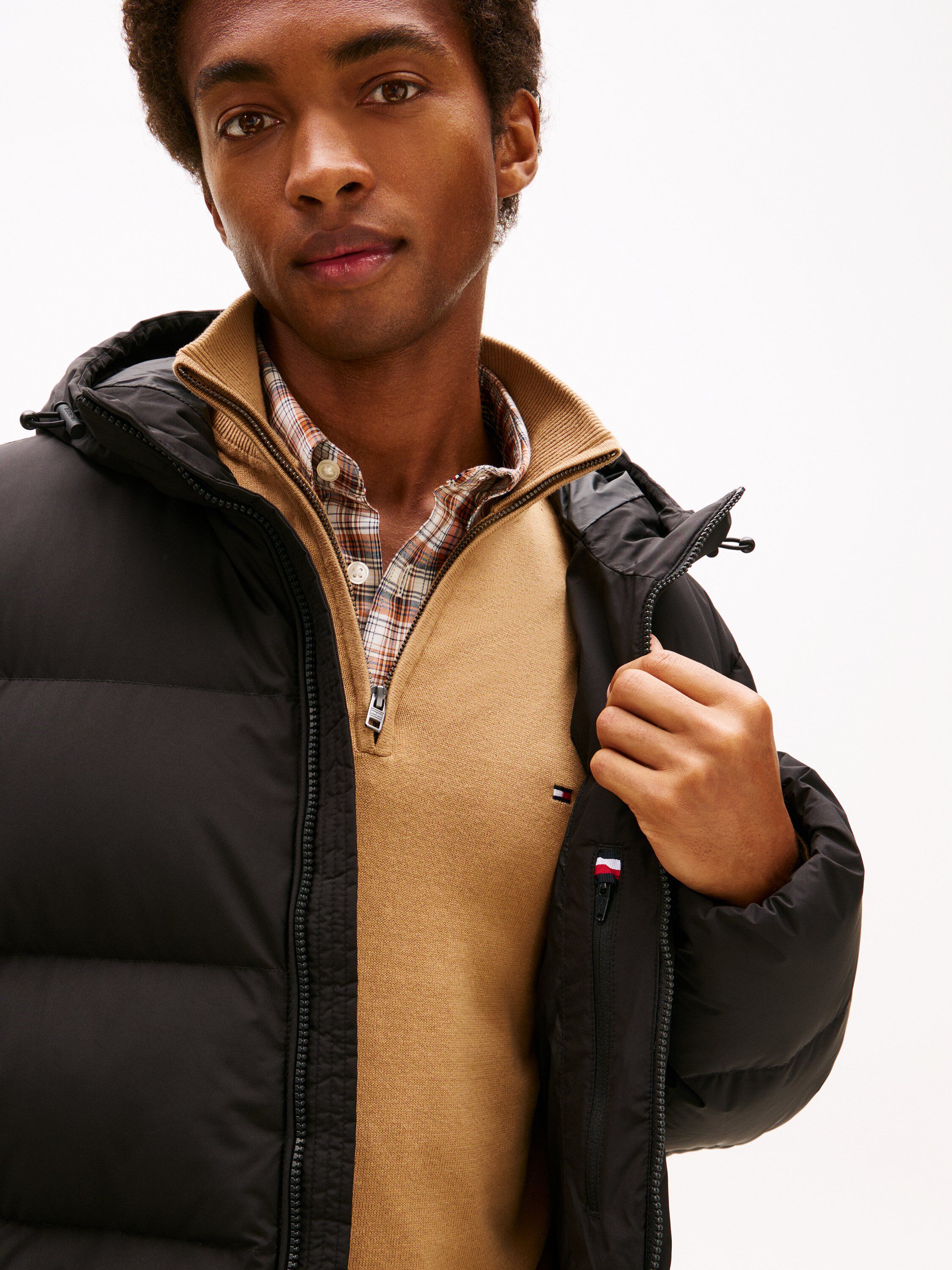 DOWN HOODED PUFFER JKT