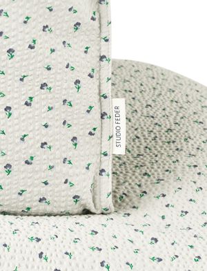 ADULT BEDDING - SEERSUCKER