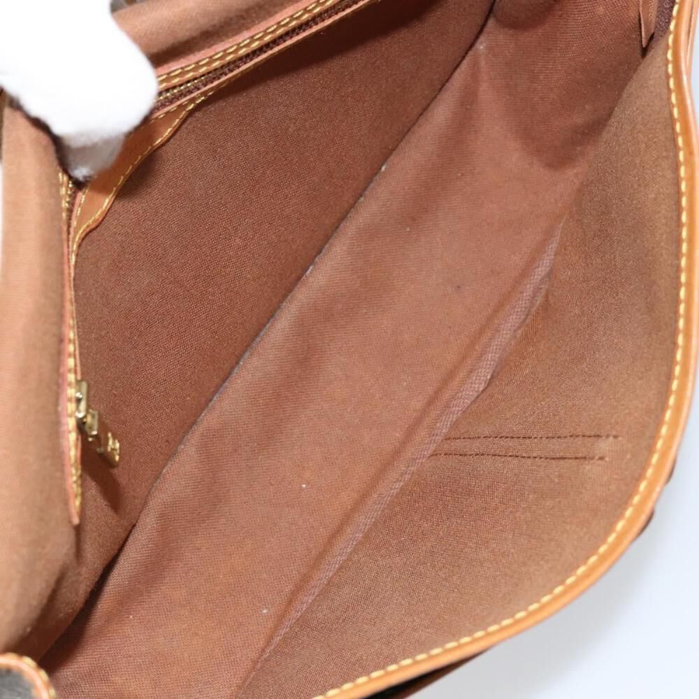 Louis Vuitton Gibeciere