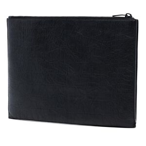 Yves Saint Laurent Clutch