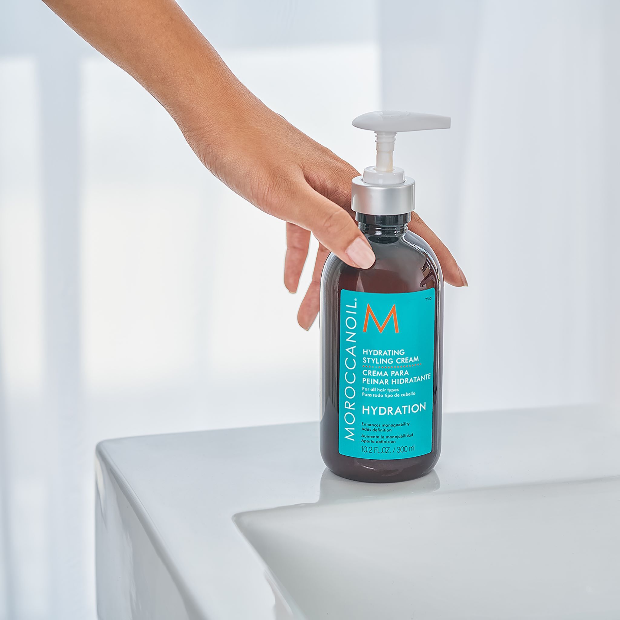 Hydrating Styling Cream 300 ml.