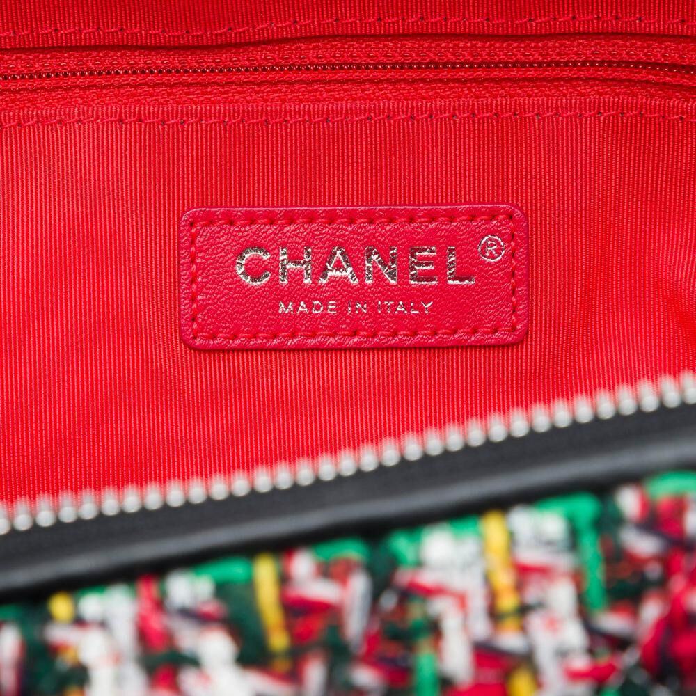 Chanel Shoulder Bag