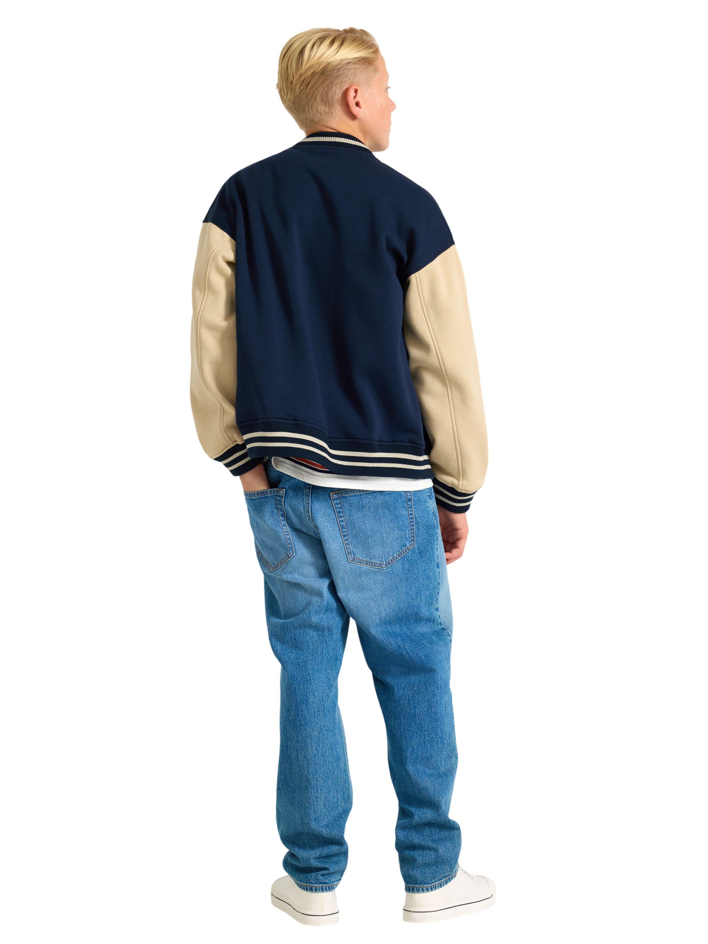 Indoor jacket baseball