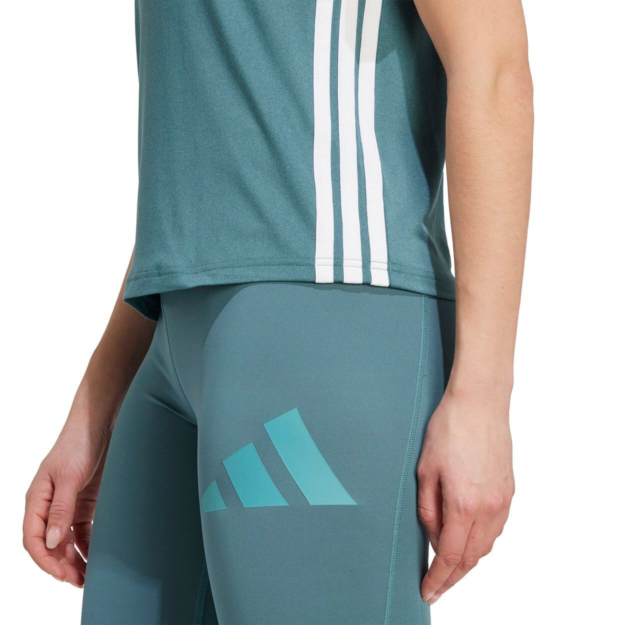 Essentials 3-Stripes Tr&aelig;nings T-shirt